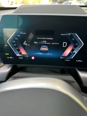 BMW iX1 xDrive30 M пакет  64.7 kWh, снимка 10