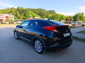 Honda Civic 1.8i-140кс-ШВЕЙЦАРИЯ-АВТОМАТ-KEYLESS-NAVI, снимка 6