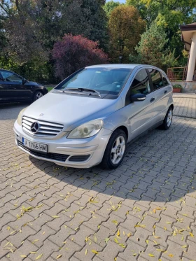 Mercedes-Benz B 180, снимка 3