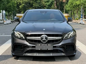 Mercedes-Benz E 200, снимка 1