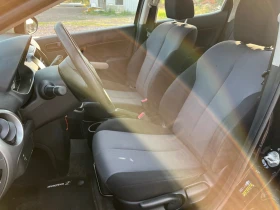 Mazda 2 1.3 75  | Mobile.bg    9