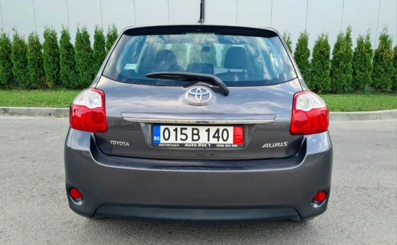 Toyota Auris 1.4 d4d, снимка 4 - Автомобили и джипове - 46863777