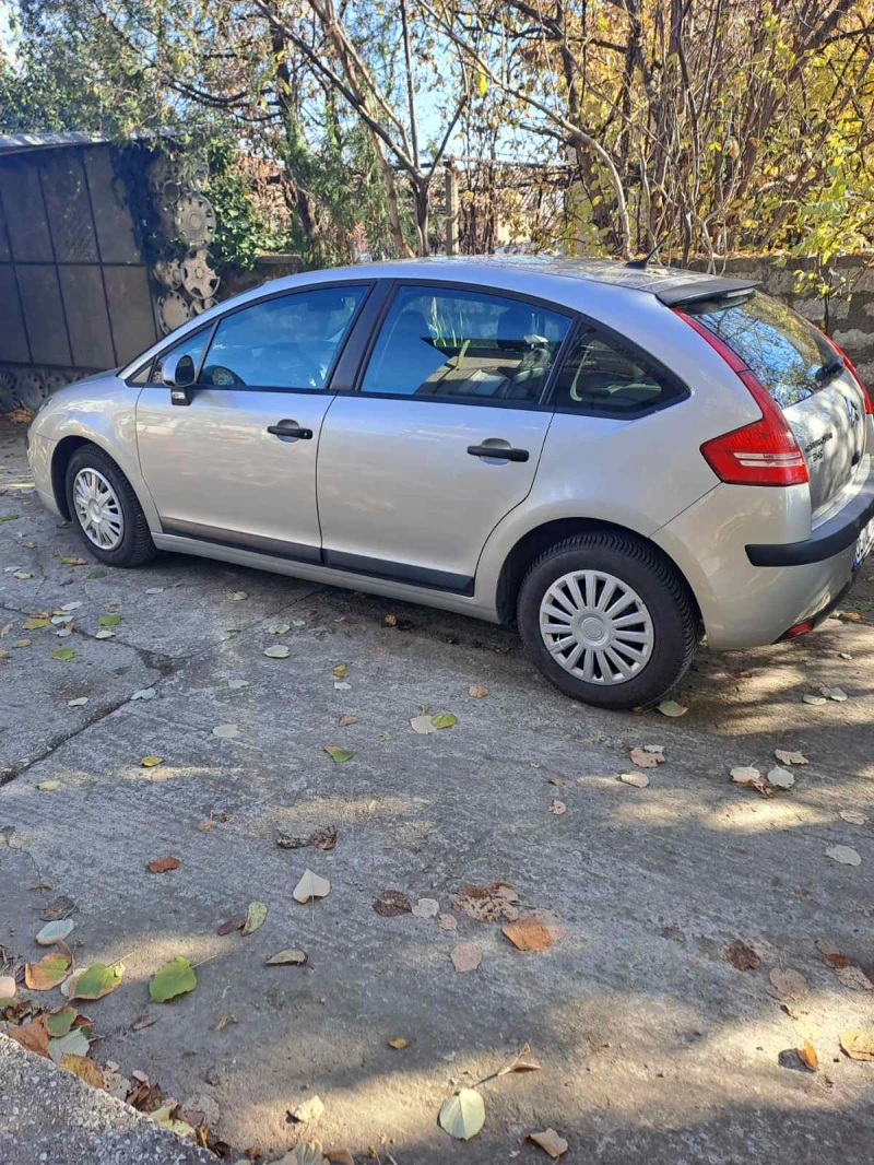 Citroen C4 1.4, снимка 2 - Автомобили и джипове - 48054567