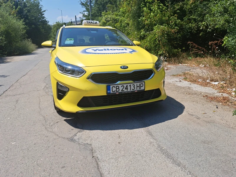 Kia Ceed, снимка 1 - Автомобили и джипове - 48159362