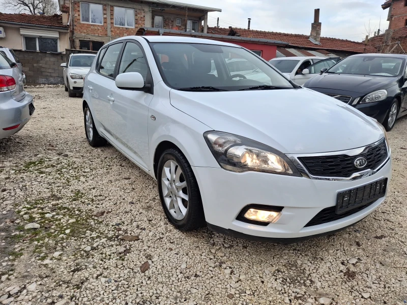 Kia Ceed 1.6CRDI 90к.с., снимка 2 - Автомобили и джипове - 48428249