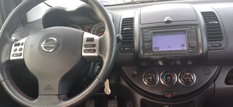 Nissan Note, снимка 8 - Автомобили и джипове - 50702364