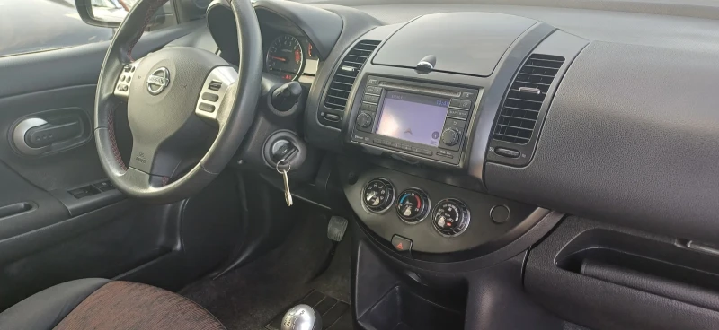 Nissan Note, снимка 12 - Автомобили и джипове - 50702364