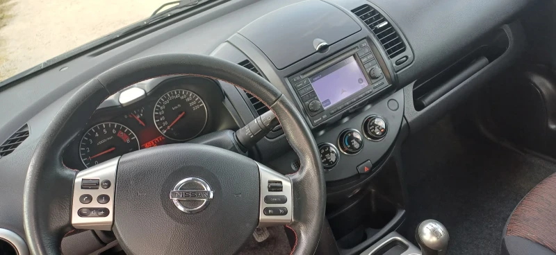 Nissan Note, снимка 7 - Автомобили и джипове - 50702364