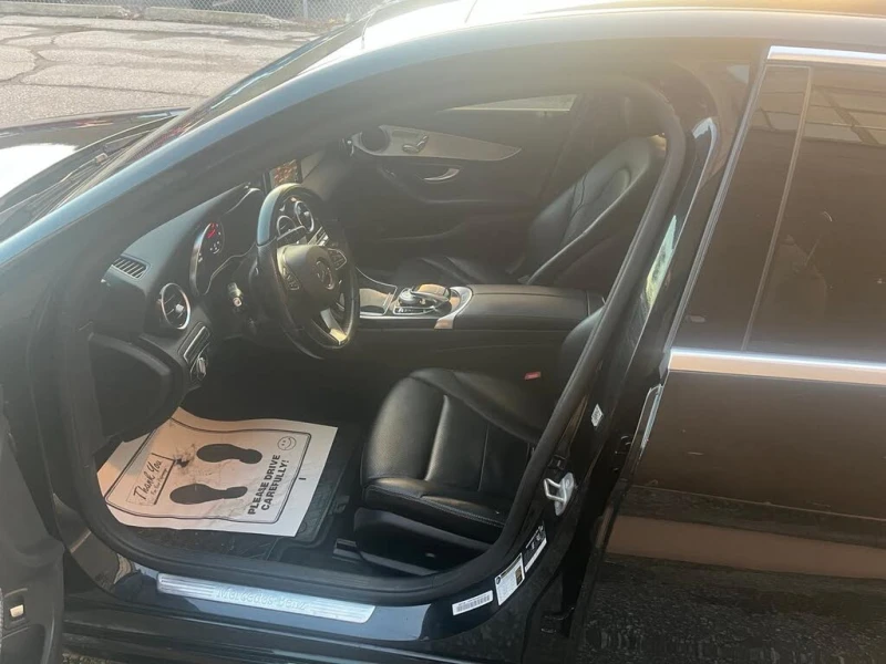 Mercedes-Benz C 300 AMG* ПАМЕТ* ПОДГРЕВ* КАМЕРА* ПАНОРАМА* KEYLESS* , снимка 10 - Автомобили и джипове - 52466775