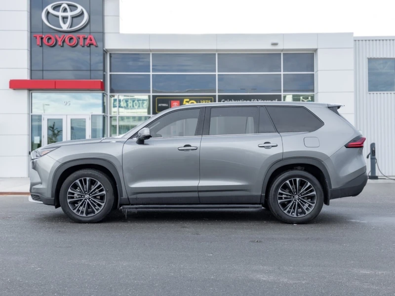 Toyota Grand Highlander Hybrid Platinum MAX  С РЕГИСТРАЦИЯ & АВТО КРЕДИТ , снимка 5 - Автомобили и джипове - 53260745