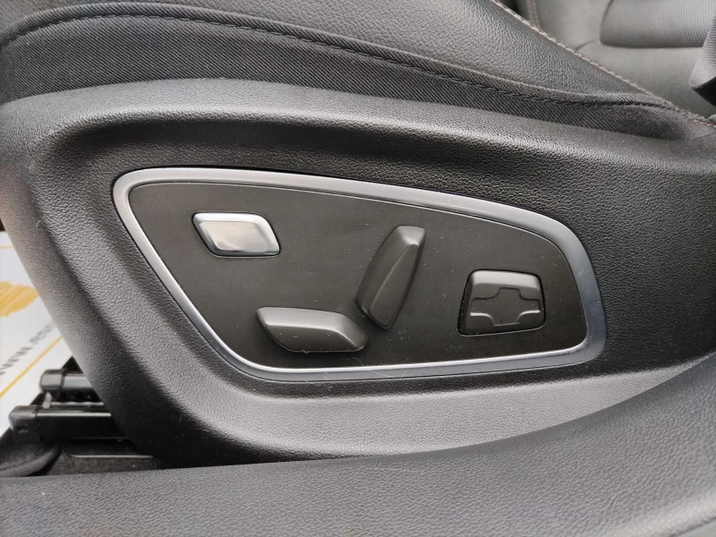 Renault Talisman 1.8TCe/ 225к.с/ EDC 7, снимка 16 - Автомобили и джипове - 53466158