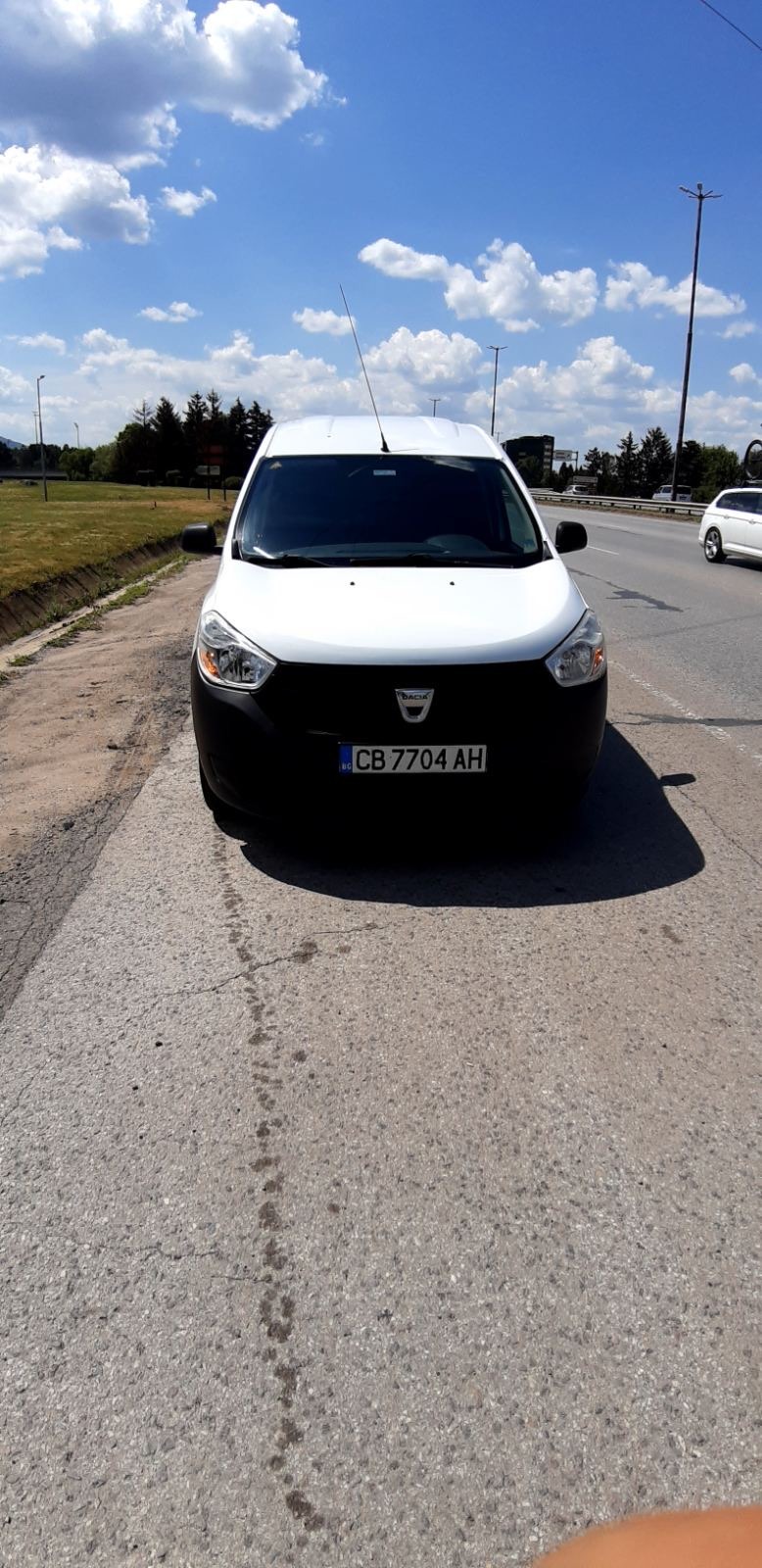 Dacia Dokker 1.6 Фабрична газова уредба, снимка 1 - Автомобили и джипове - 46408131