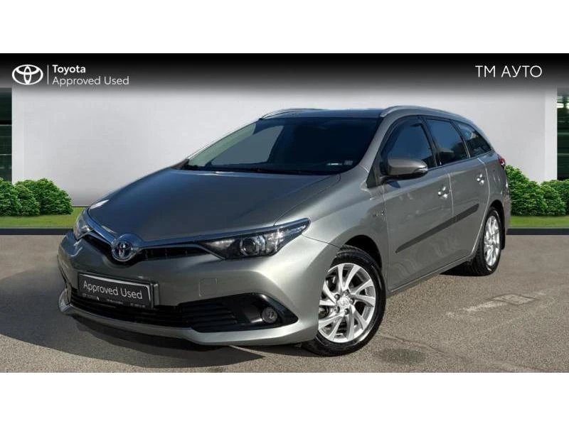 Toyota Auris, снимка 1 - Автомобили и джипове - 48013103