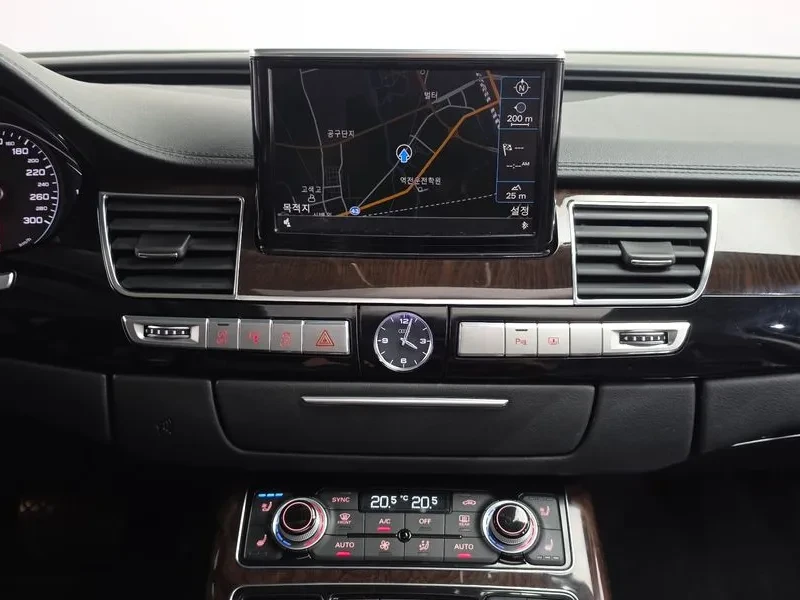 Audi A8 3.0 TDI Quattro, снимка 13 - Автомобили и джипове - 54564913