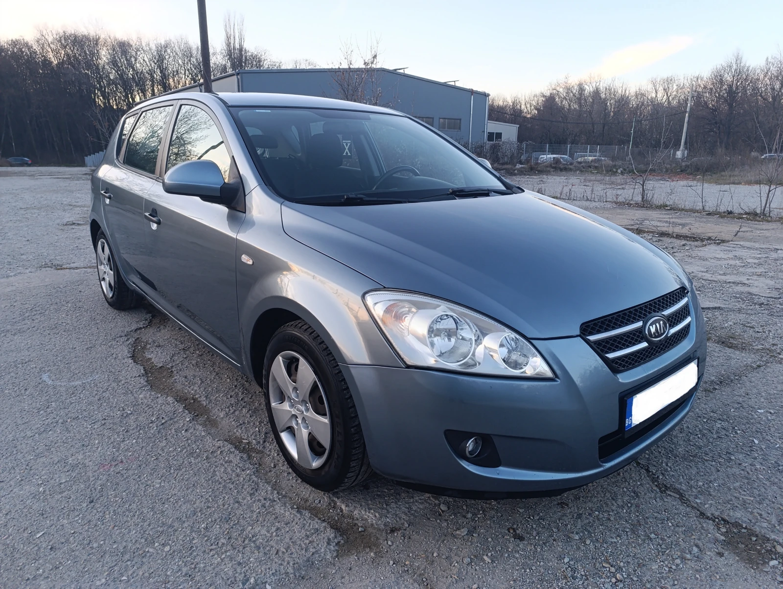 Kia Ceed 1.6i, снимка 1