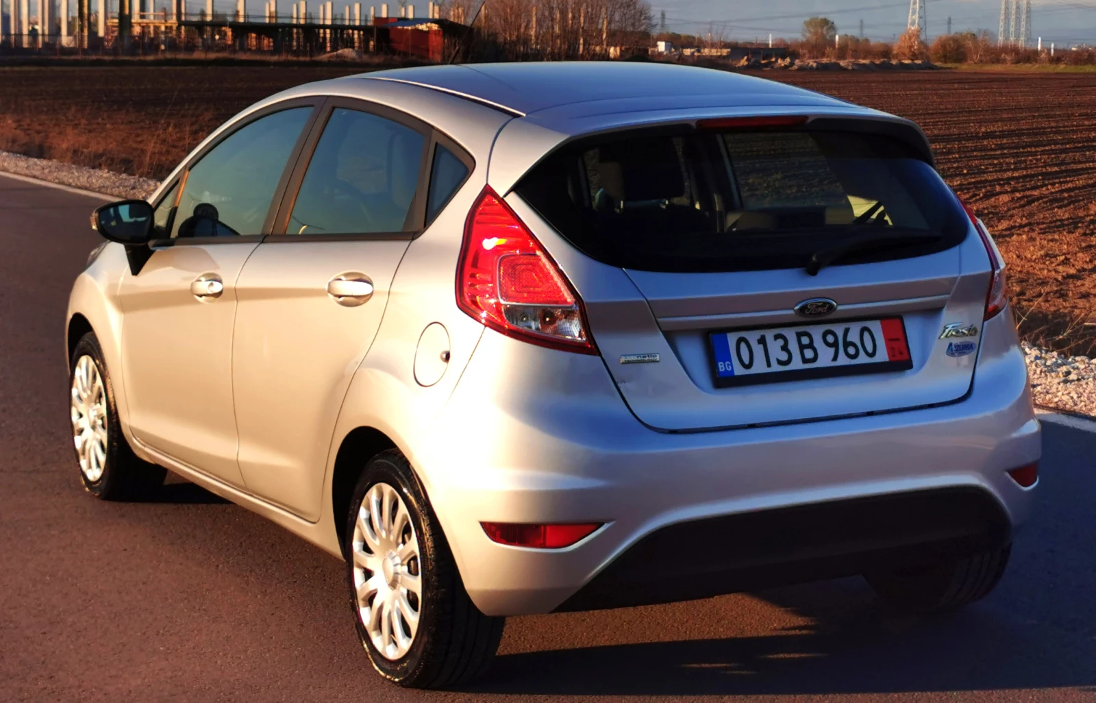 Ford Fiesta 1.5TDCI EURO5B - изображение 5