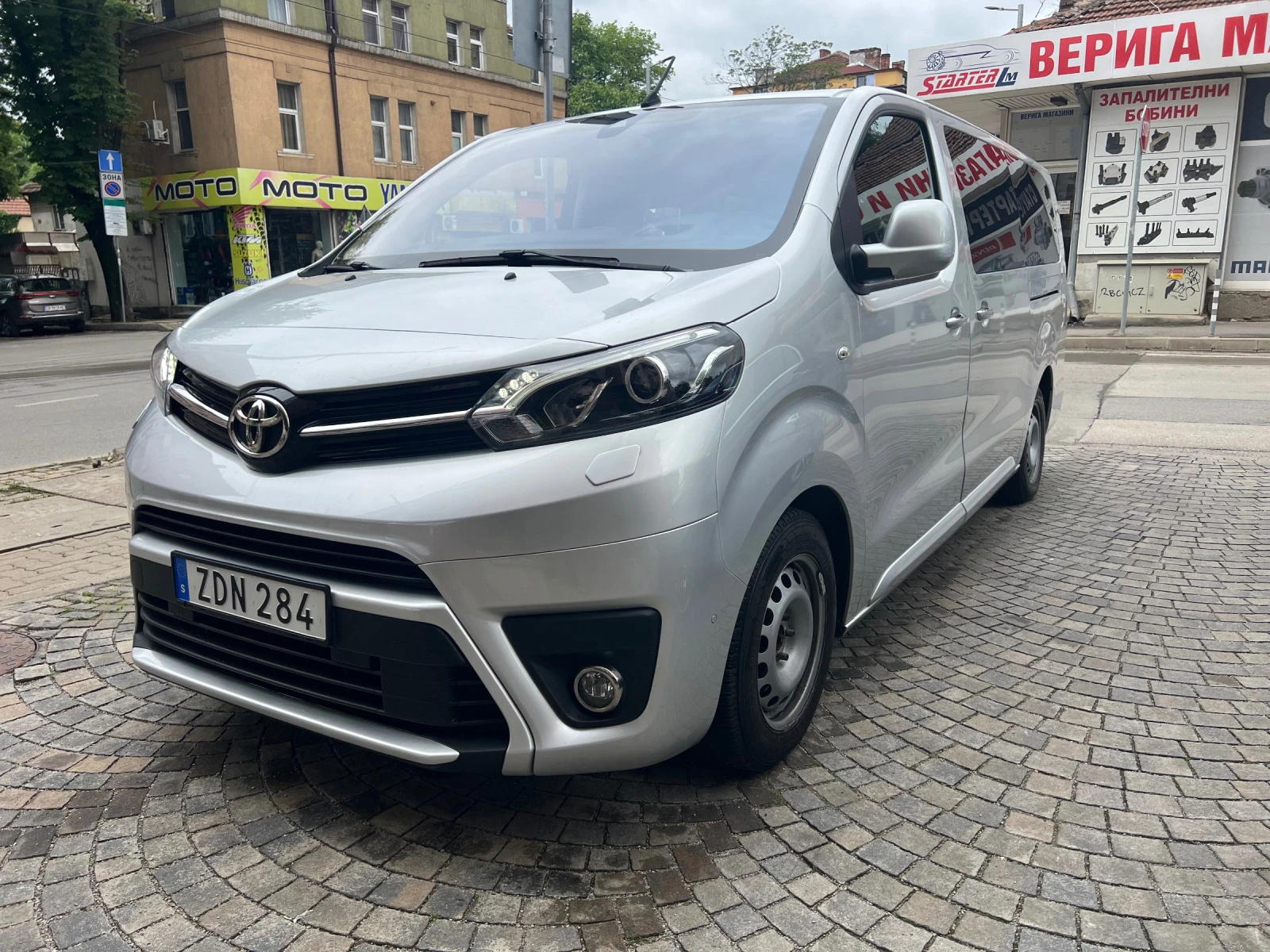 Toyota Proace City Verso 2.0D-4D L2 Automatic Comfort Лизинг 20% - [1] 