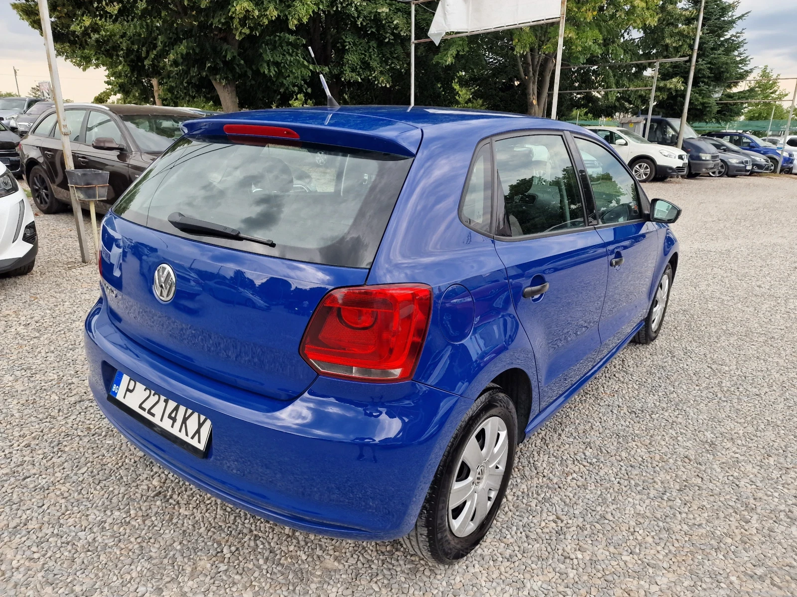 VW Polo 1.2i-70k.s-euro5 - изображение 4