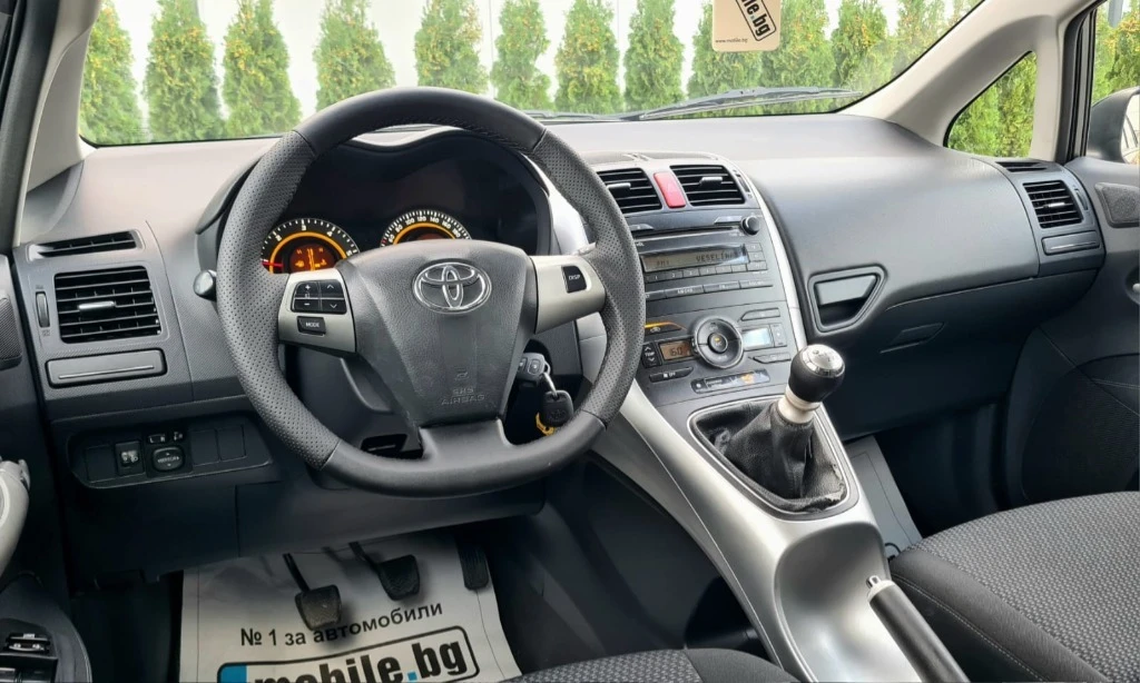 Toyota Auris 1.4 d4d - изображение 9