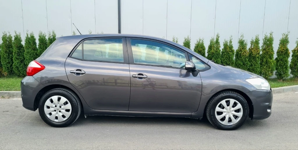 Toyota Auris 1.4 d4d - изображение 6