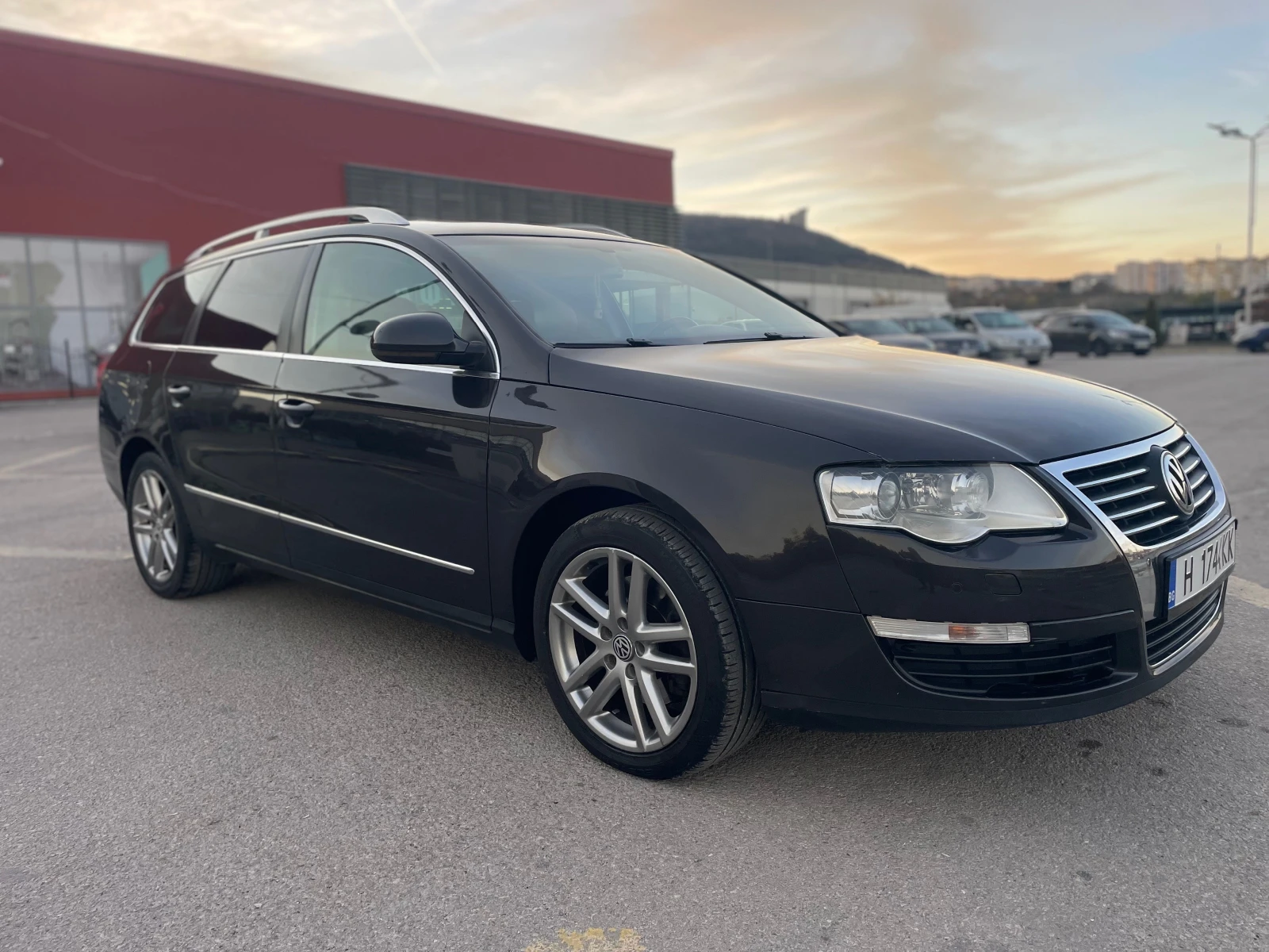 VW Passat 2.0 tdi NAVI HIGH-LINE - изображение 3