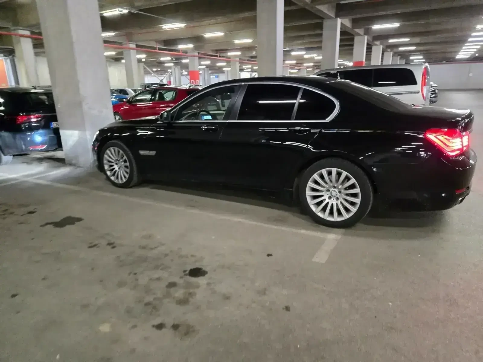 BMW 740 Individual, Xdrive - изображение 9