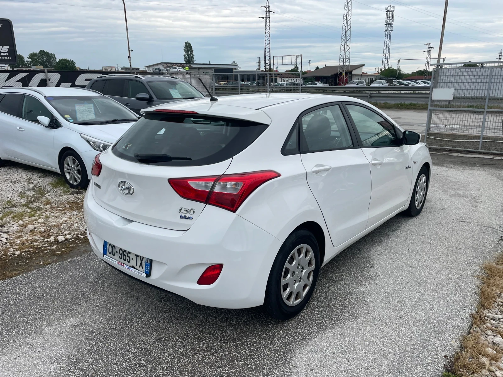Hyundai I30 1.6 CRDi TOP  - изображение 4
