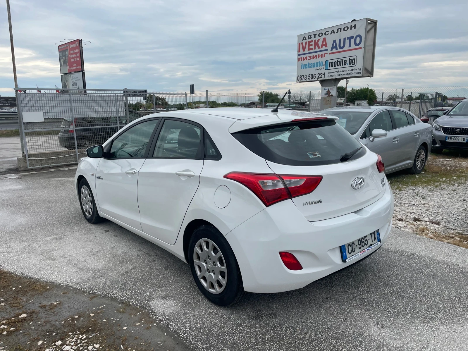 Hyundai I30 1.6 CRDi TOP  - изображение 6