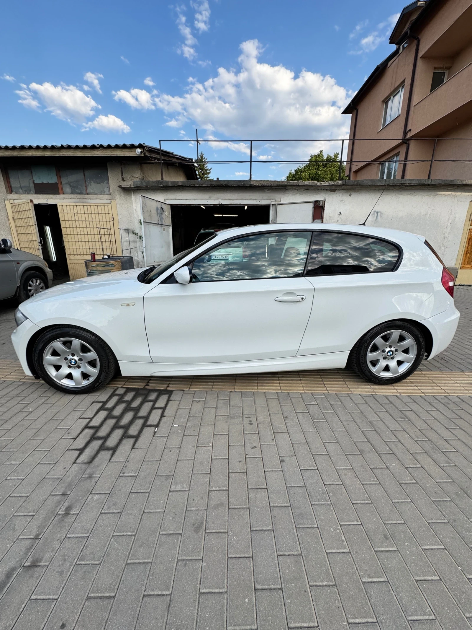 BMW 120 2.0 - изображение 3