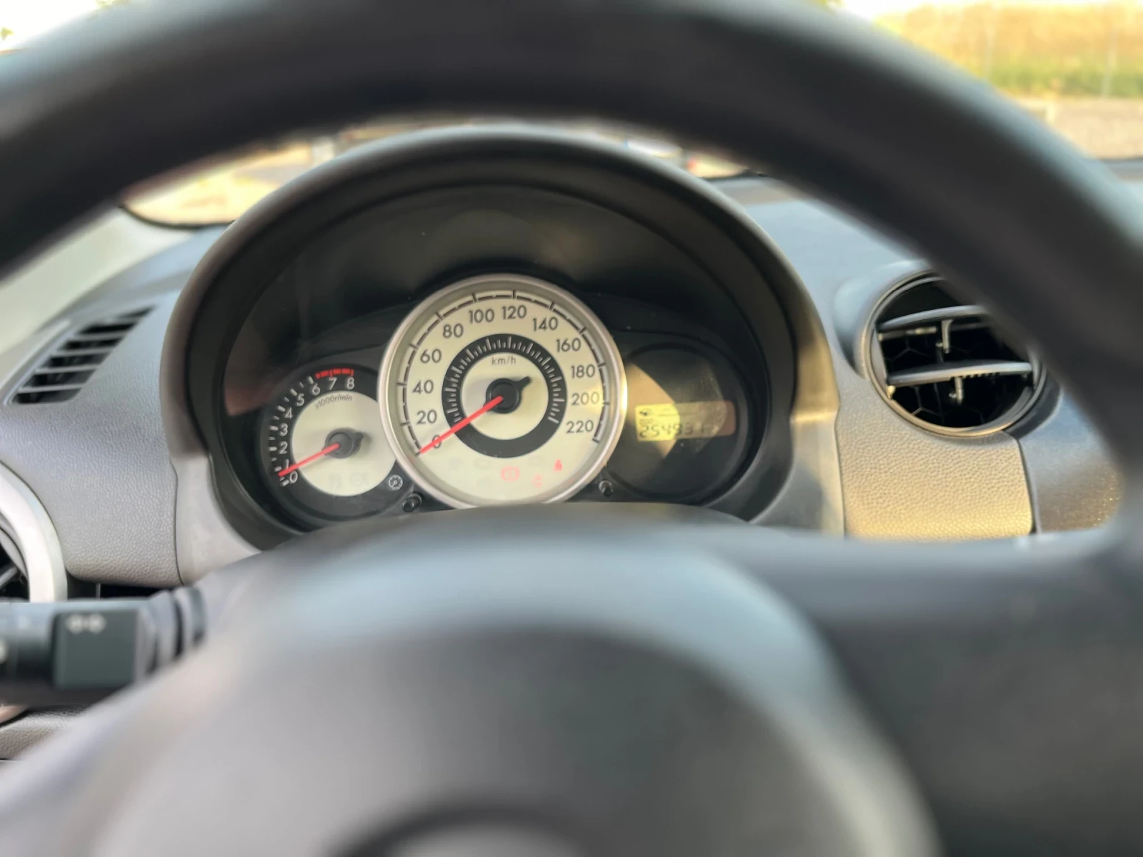 Mazda 2 1.3 75 коня | Mobile.bg — изображение 12