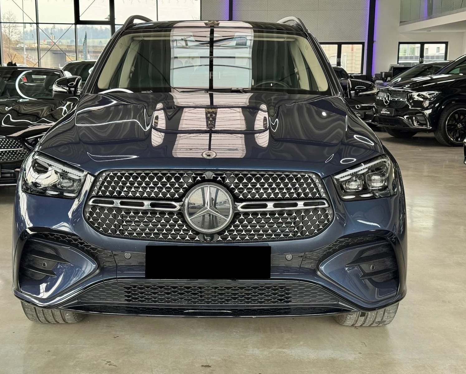 Mercedes-Benz GLE 450 d* AMG* 4M* DISTR* AIRMATIC* 360 CAM* KEYLESS* BUR - изображение 2