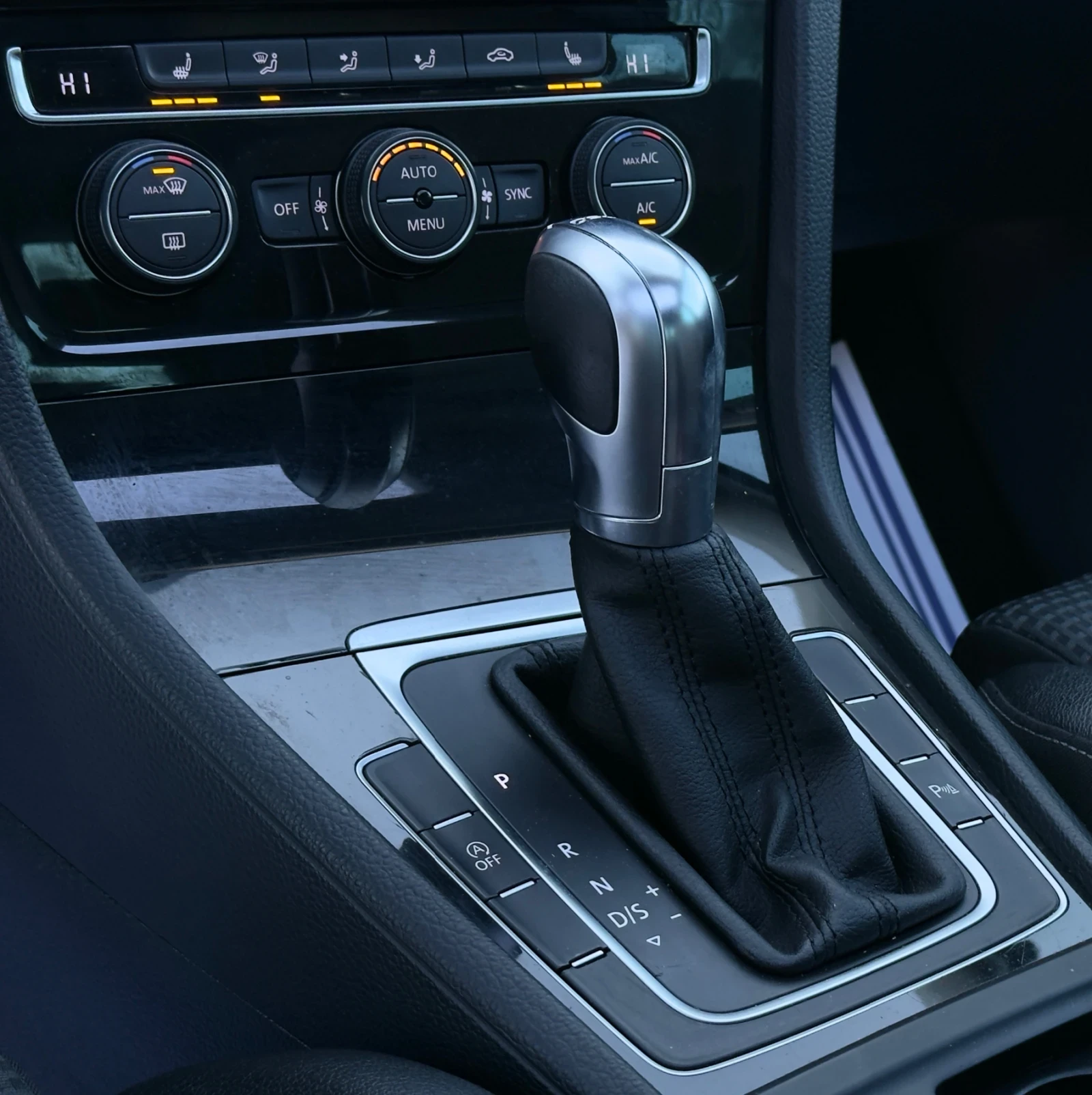 VW Golf 1.6TDi AVTOMAT* XENON* NAVI* FULL LED | Mobile.bg � ����������� 16