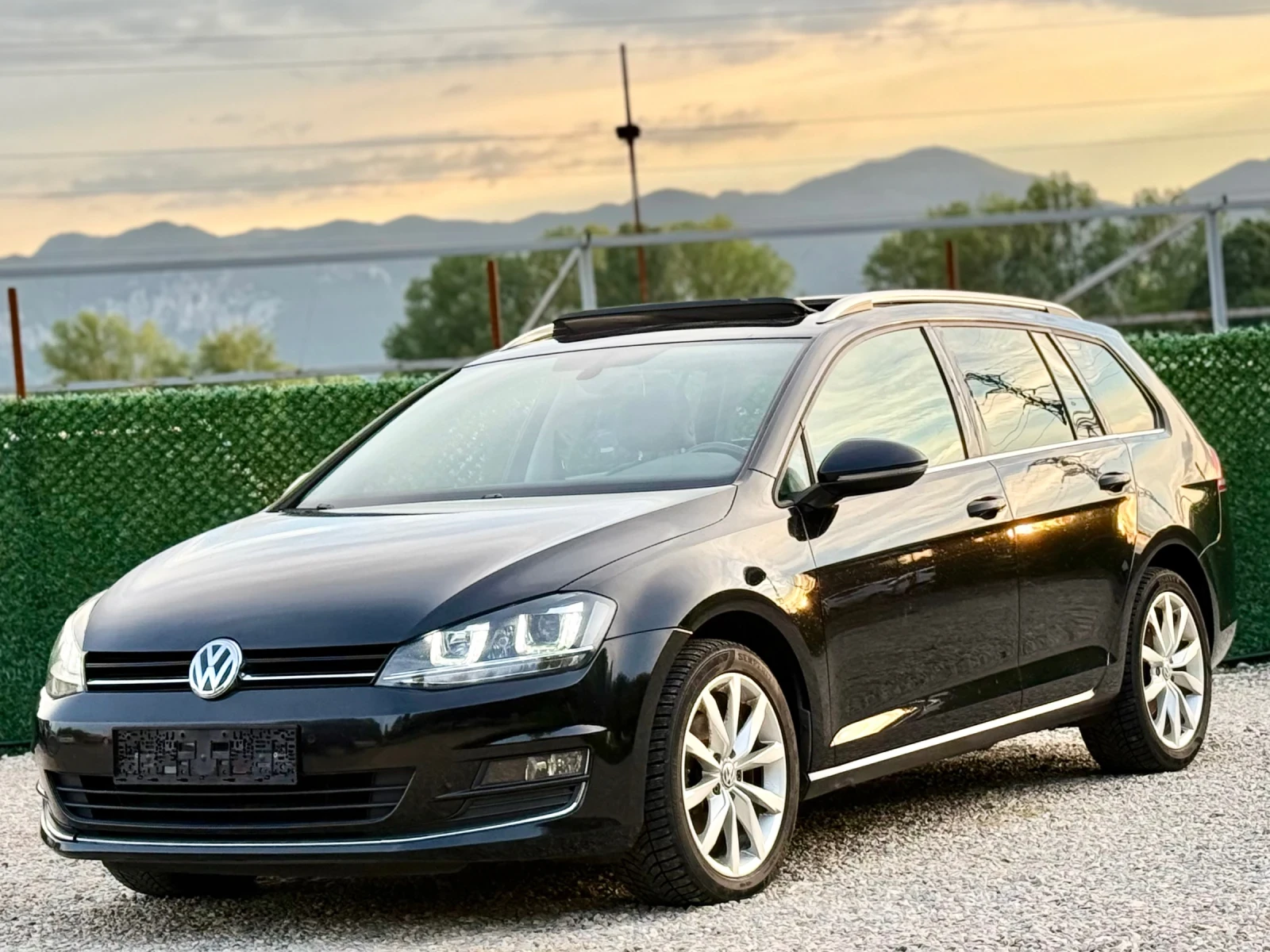 VW Golf 1.6TDi AVTOMAT* XENON* NAVI* FULL LED | Mobile.bg � ����������� 3