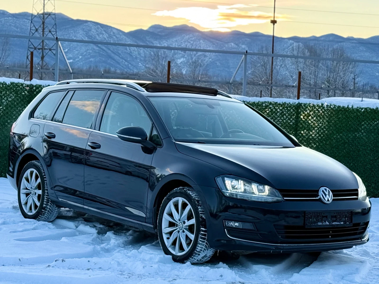 VW Golf 1.6TDi AVTOMAT* XENON* NAVI* FULL LED - изображение 8