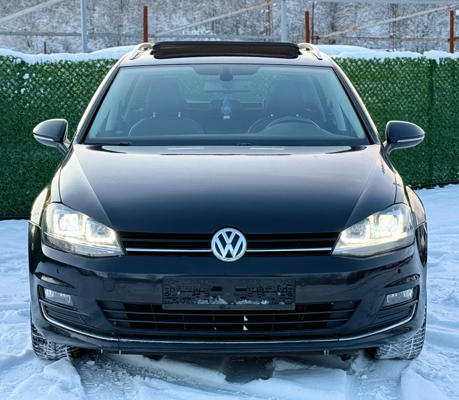 VW Golf 1.6TDi AVTOMAT* XENON* NAVI* FULL LED | Mobile.bg � ����������� 1