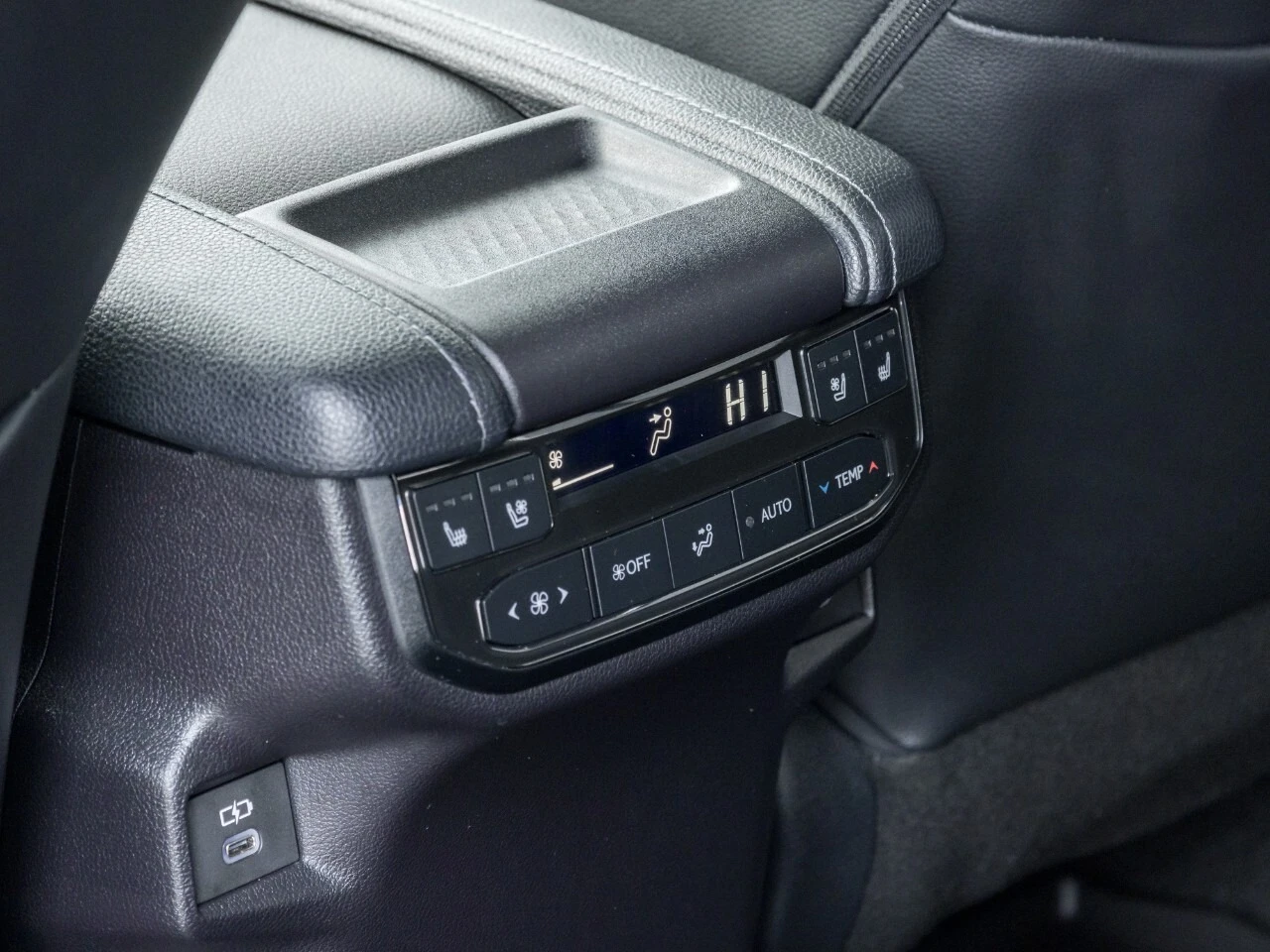 Toyota Grand Highlander Hybrid Platinum MAX  � ����������� & ���� ������  | Mobile.bg � ����������� 15