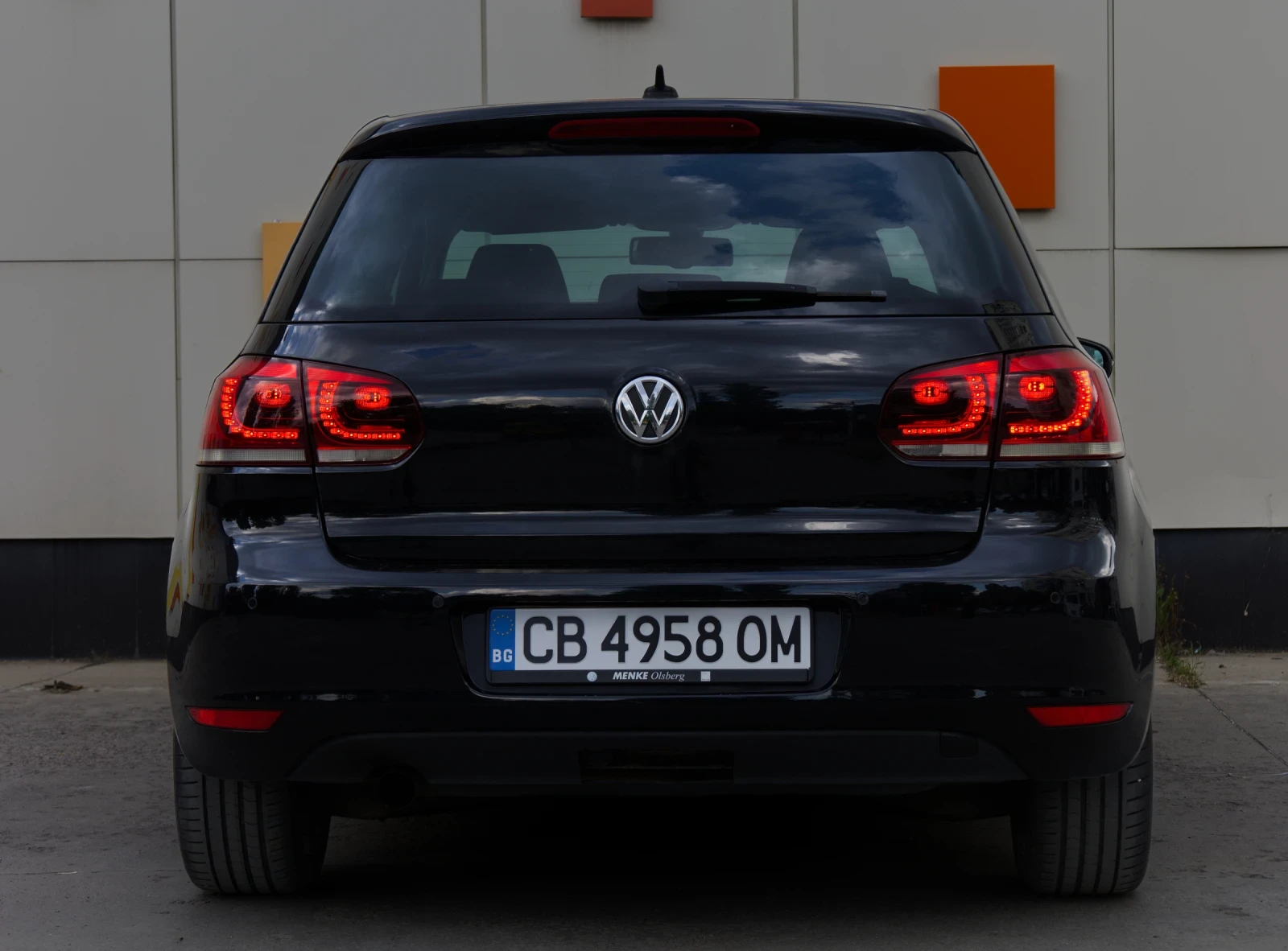 VW Golf 1.6TDI #KEYLESS/START-STOP/HIGHLINE, снимка 4 - Автомобили и джипове - 54773055