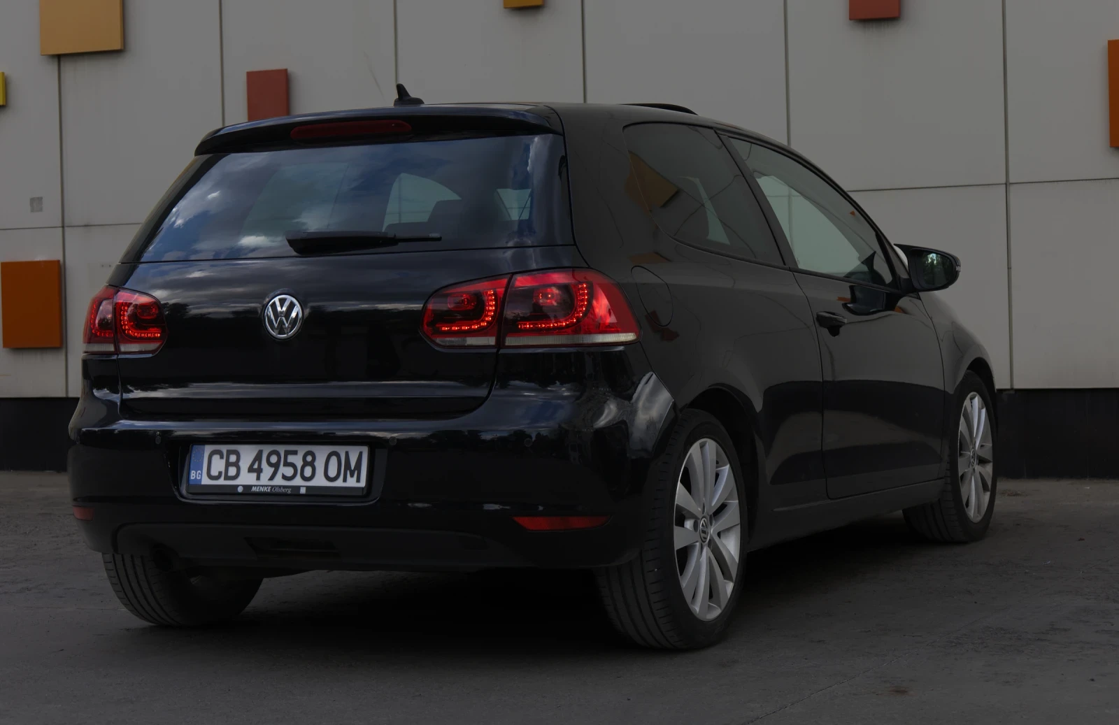 VW Golf 1.6TDI #KEYLESS/START-STOP/HIGHLINE, снимка 5 - Автомобили и джипове - 54773055