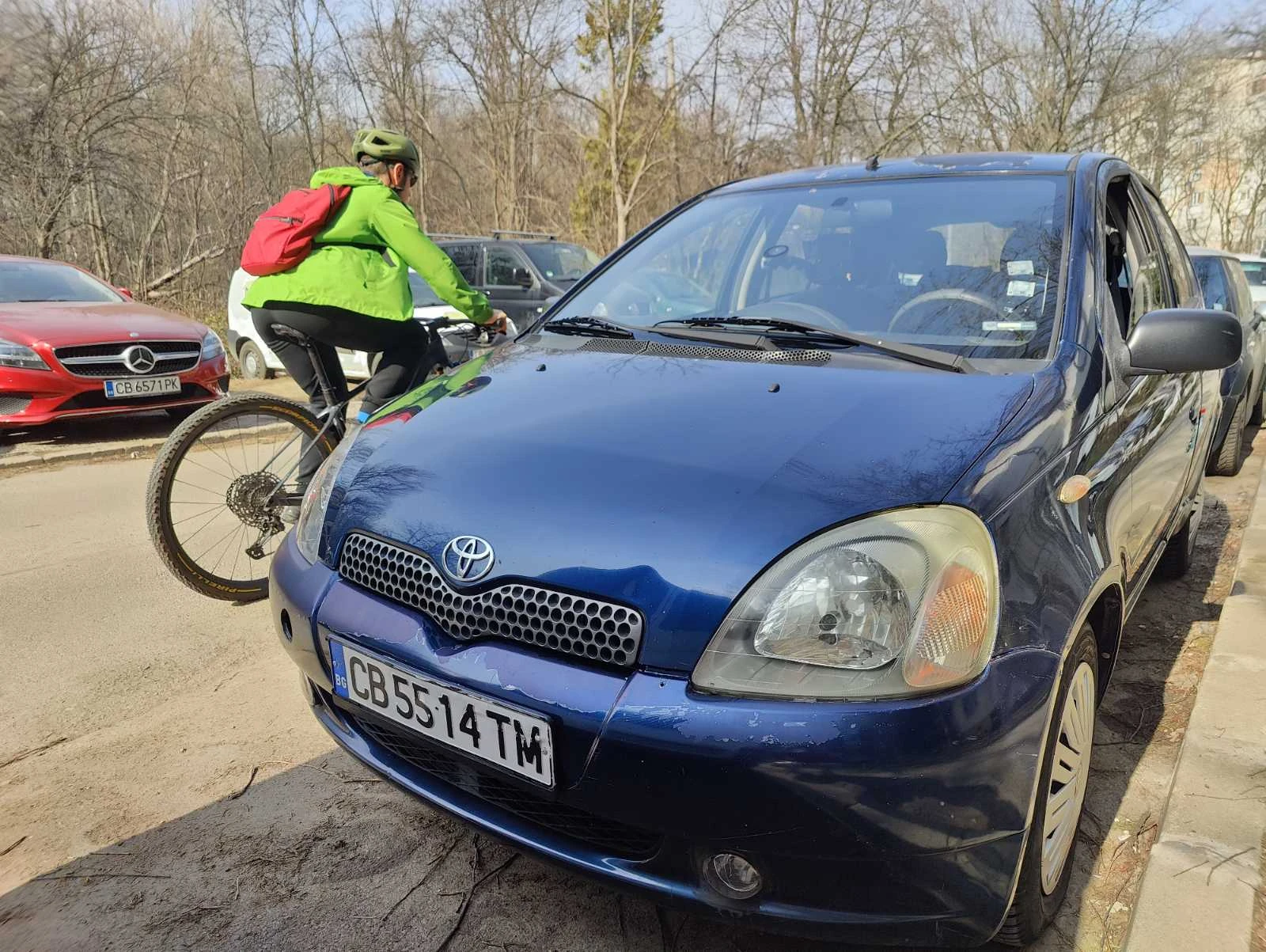 Toyota Yaris  1.3 VVT-i, снимка 3 - Автомобили и джипове - 53759126