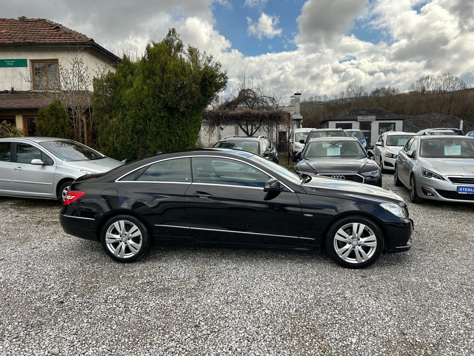 Mercedes-Benz E 220 2.2CDI EURO 5A, снимка 8 - Автомобили и джипове - 54091203