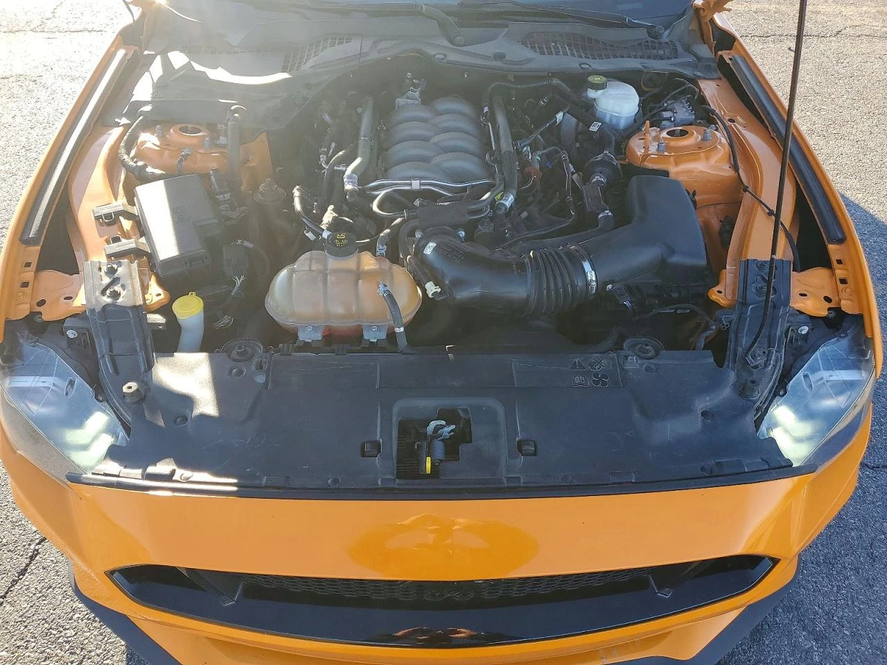 Ford Mustang GT Fastback, снимка 12 - Автомобили и джипове - 54247884