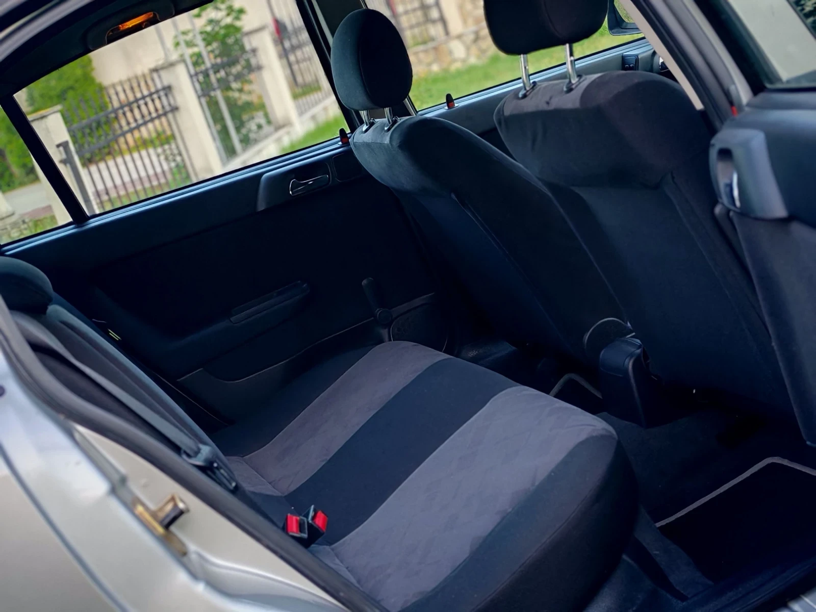 Opel Astra 1.6I(84)* АВТОМАТИК* КЛИМАТИК* НОВ ВНОС* , снимка 15 - Автомобили и джипове - 54742601