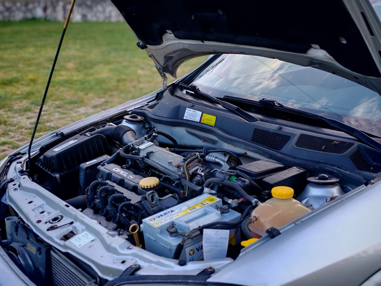 Opel Astra 1.6I(84)* АВТОМАТИК* КЛИМАТИК* НОВ ВНОС* , снимка 17 - Автомобили и джипове - 54742601
