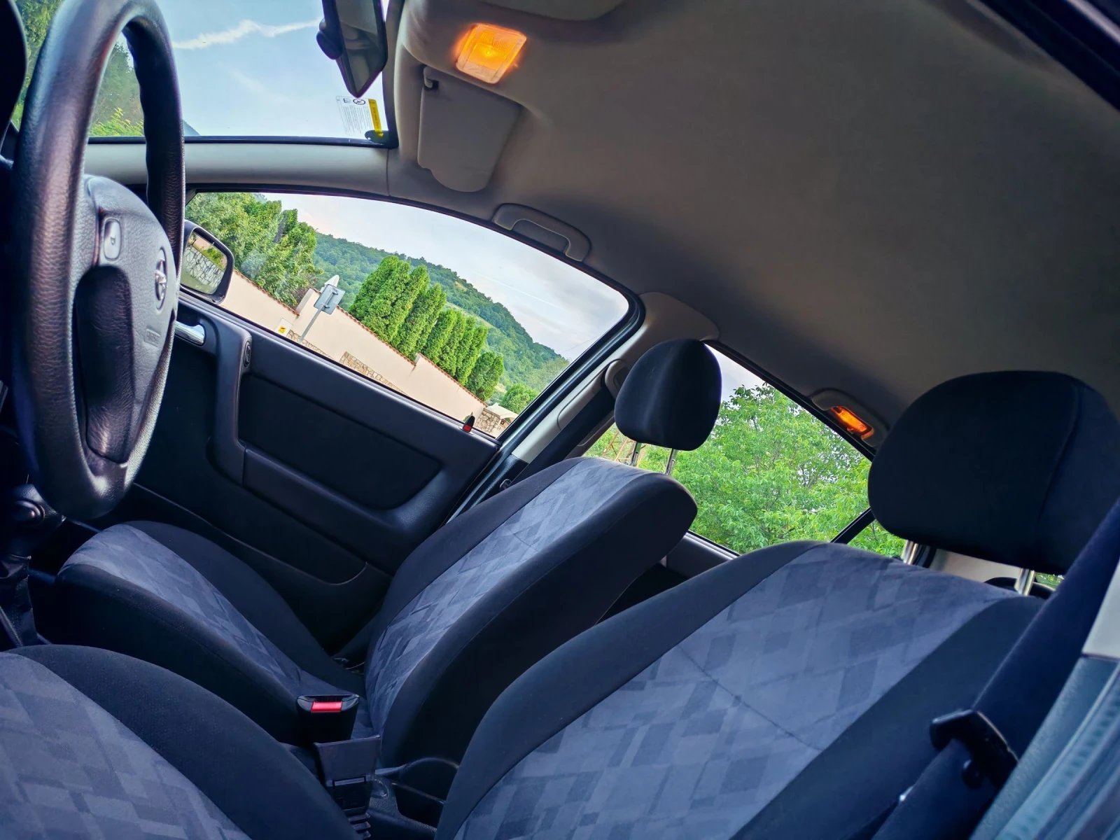 Opel Astra 1.6I(84)* АВТОМАТИК* КЛИМАТИК* НОВ ВНОС* , снимка 14 - Автомобили и джипове - 54742601