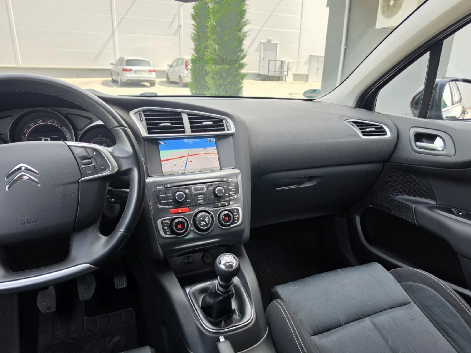 Citroen C4 1.6 HDI, NAVI, , снимка 15 - Автомобили и джипове - 54765873