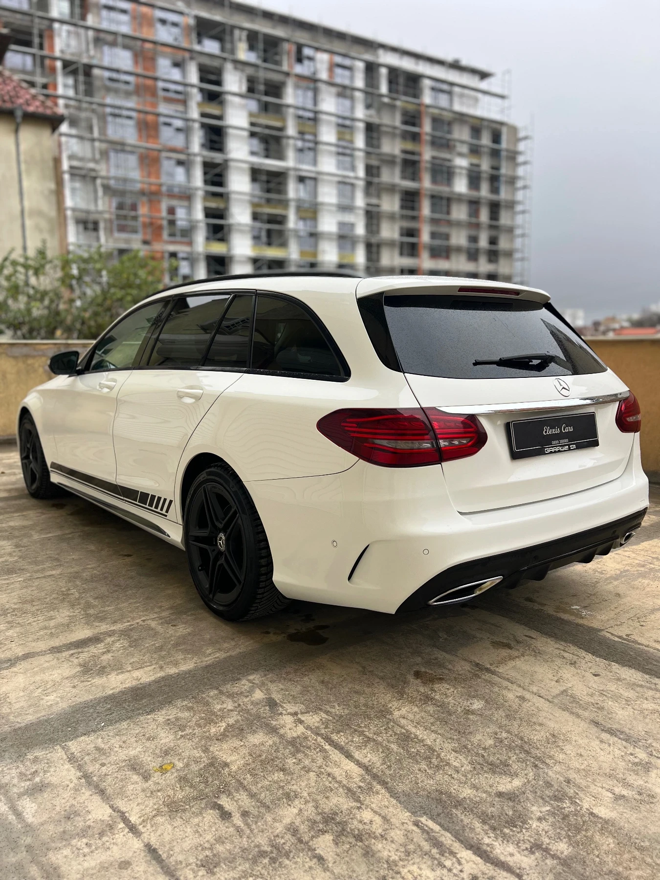 Mercedes-Benz C 220 D AMG 4MATIC, снимка 5 - Автомобили и джипове - 54781395