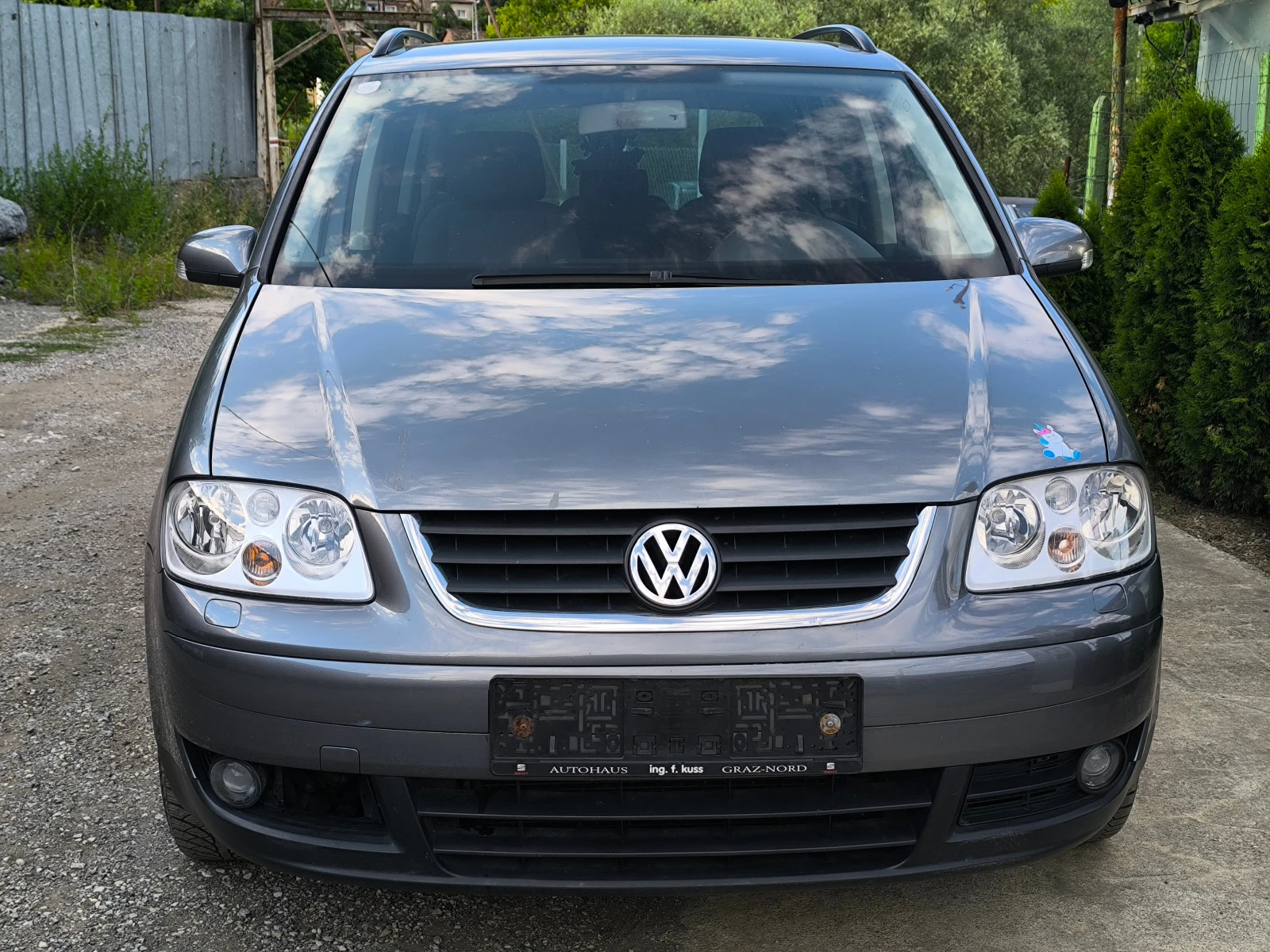 VW Touran -1.9TDI-101кс-6 скорости-КЛИМАТРОНИК-, снимка 8 - Автомобили и джипове - 55241539