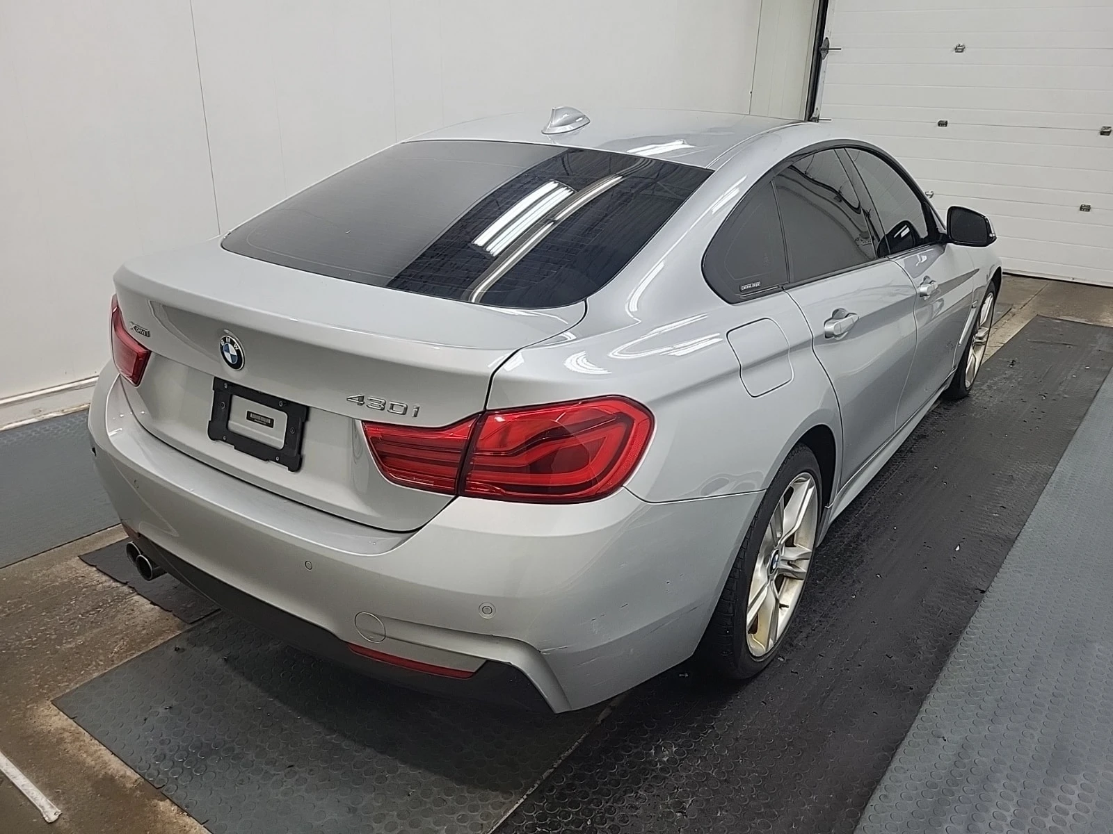 BMW 430 М ПАКЕТ/430I XDRIVE/CARFAX/ШИБЕДАХ/ПОДГРЕВ/ПАМЕТ/, снимка 3 - Автомобили и джипове - 55906396