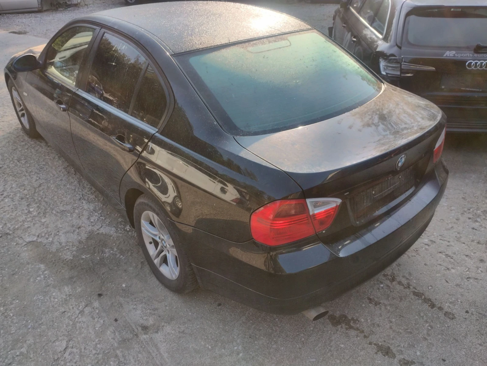 BMW 320 2.0i, снимка 2 - Автомобили и джипове - 55908597