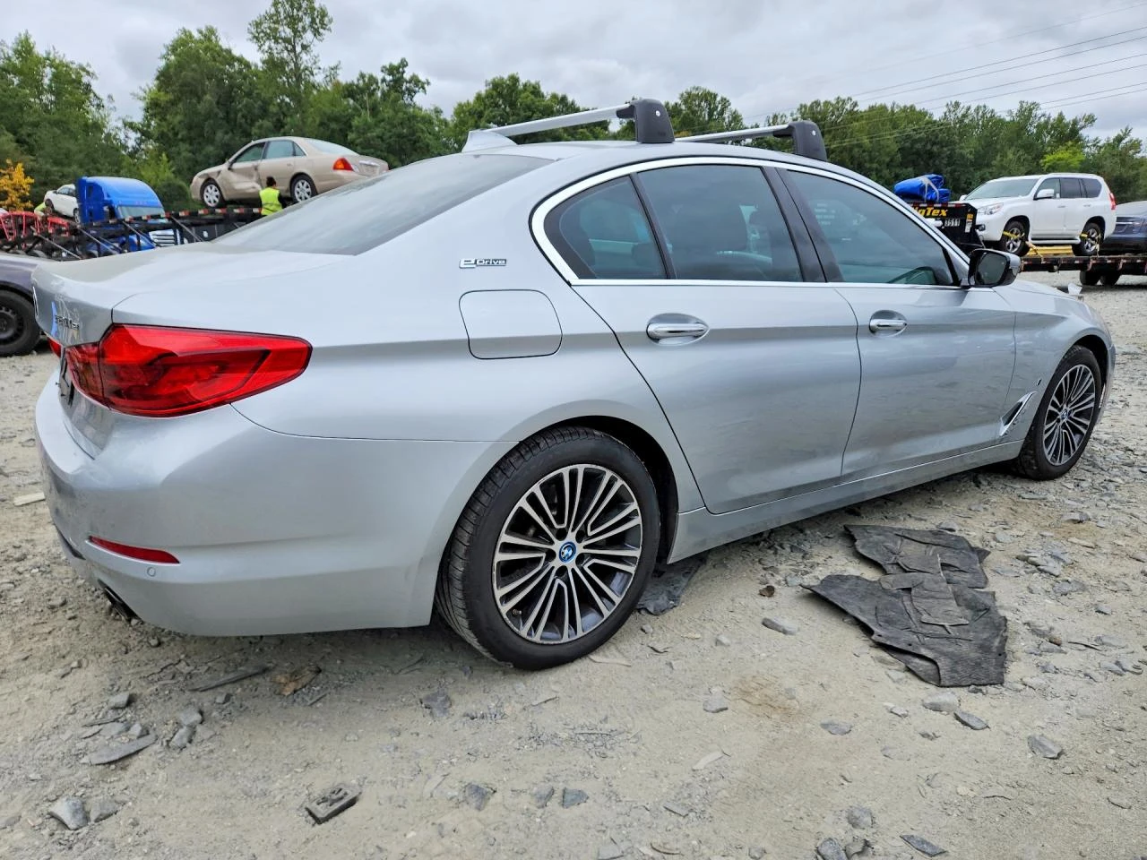 BMW 530 2.0l Xe, снимка 3 - Автомобили и джипове - 56216204